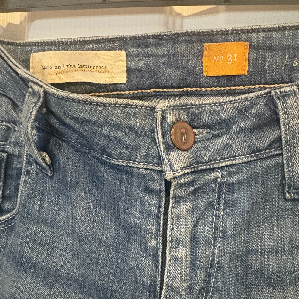 Anthropologie Distressed Blue Ankle Jeans - Picture 3 of 4